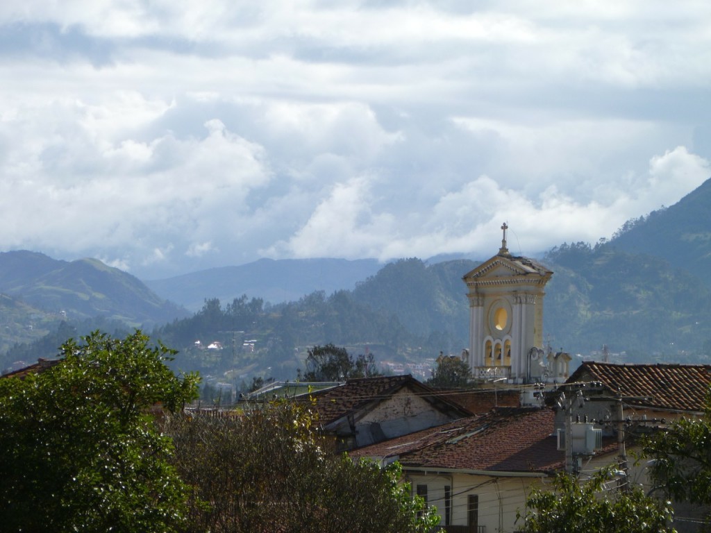 エクアドルの世界遺産：サンタ・アナ・デ・ロス・リオス・クエンカの歴史地区